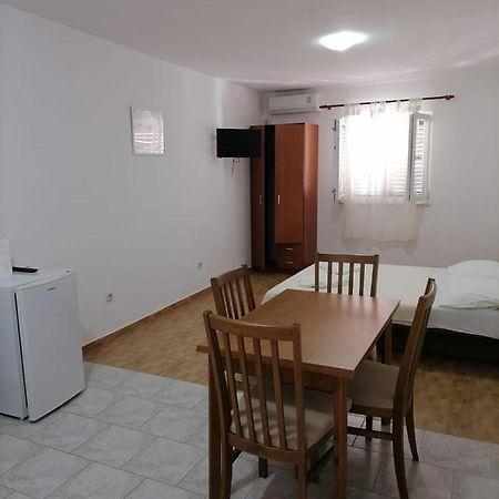 Apartmani Gajeta Біоград-на-Мору Екстер'єр фото